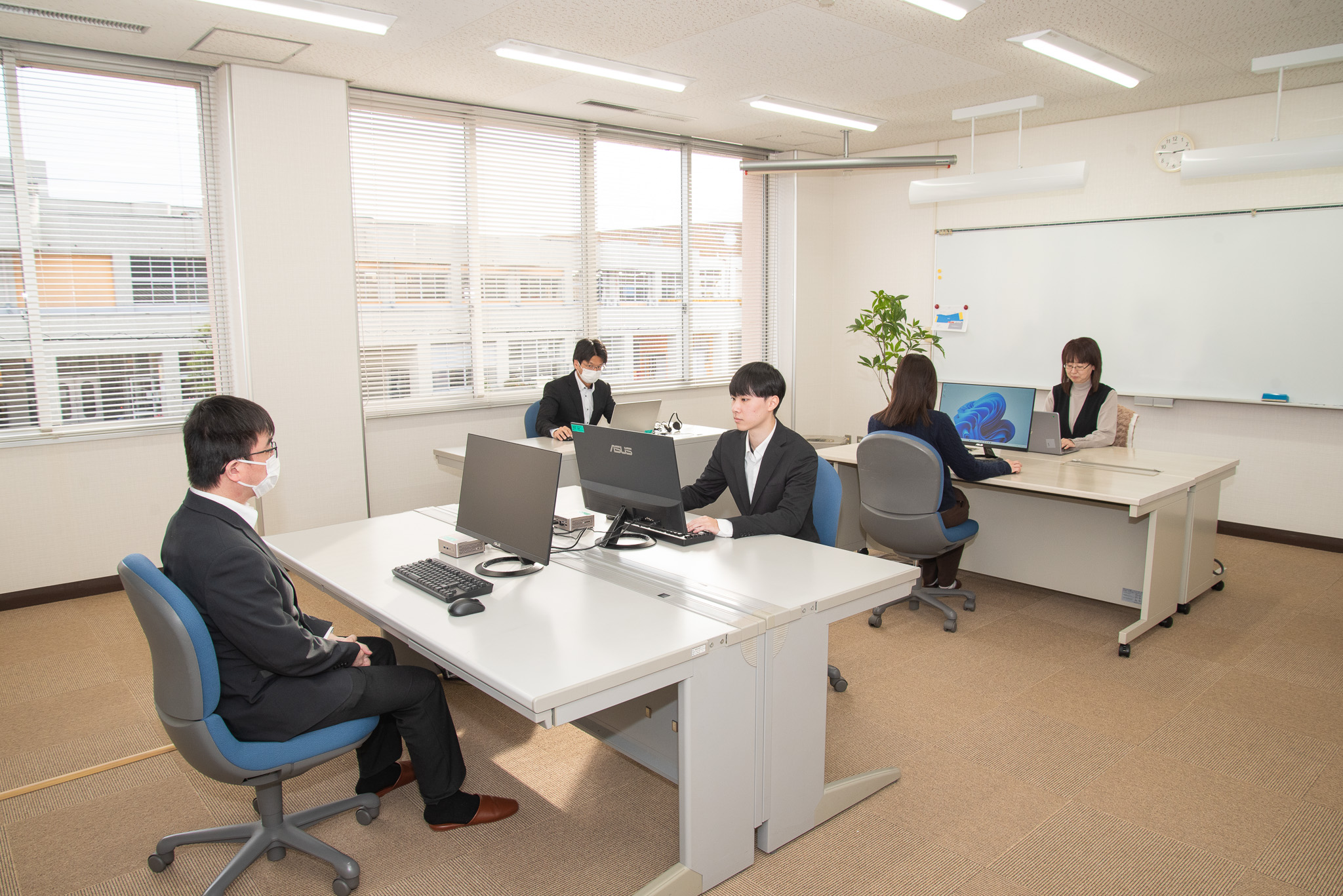 大野オフィスの様子1